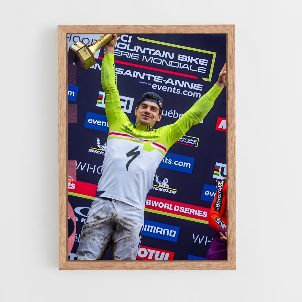 Poster La Victoire de Loic – affiche Cyclisme (vue 4)